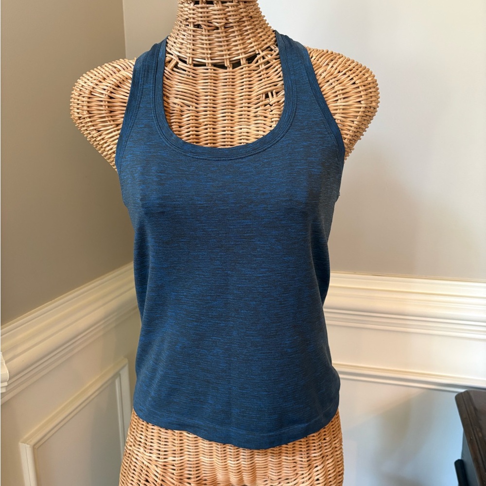 Lululemon Swiftly Tech Racerback Tank Top 2.0 Waist Length